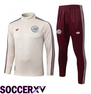 AFC Ajax kit Training Tracksuit Yellow 2025/2026  AFC Ajax kit Training Tracksuit Yellow 2025/2026